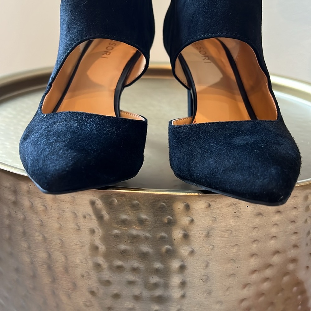 Tesori Edie Black Suede Heels - Picture 7 of 14